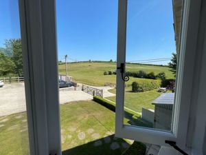 Photo 22- click for photo gallery